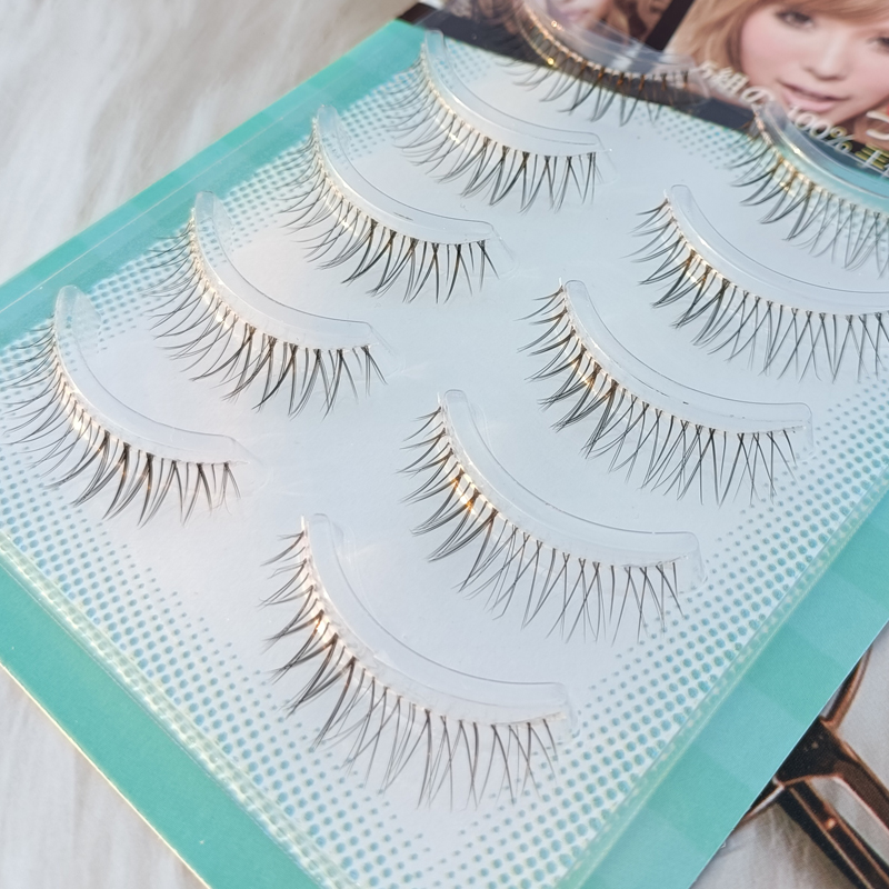 مجموعة رموش هوائية للمكياج من  - مراجعة Eyelash Extension Japanese Style وسعره
